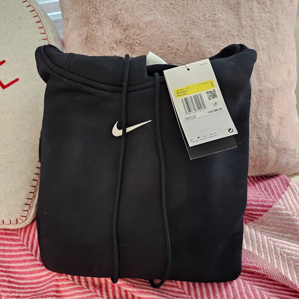 Nike Women's Black Hoodie Sweatshirt size S